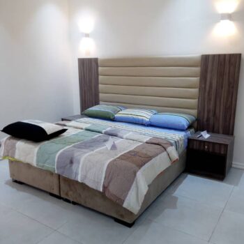 Bishop Bed